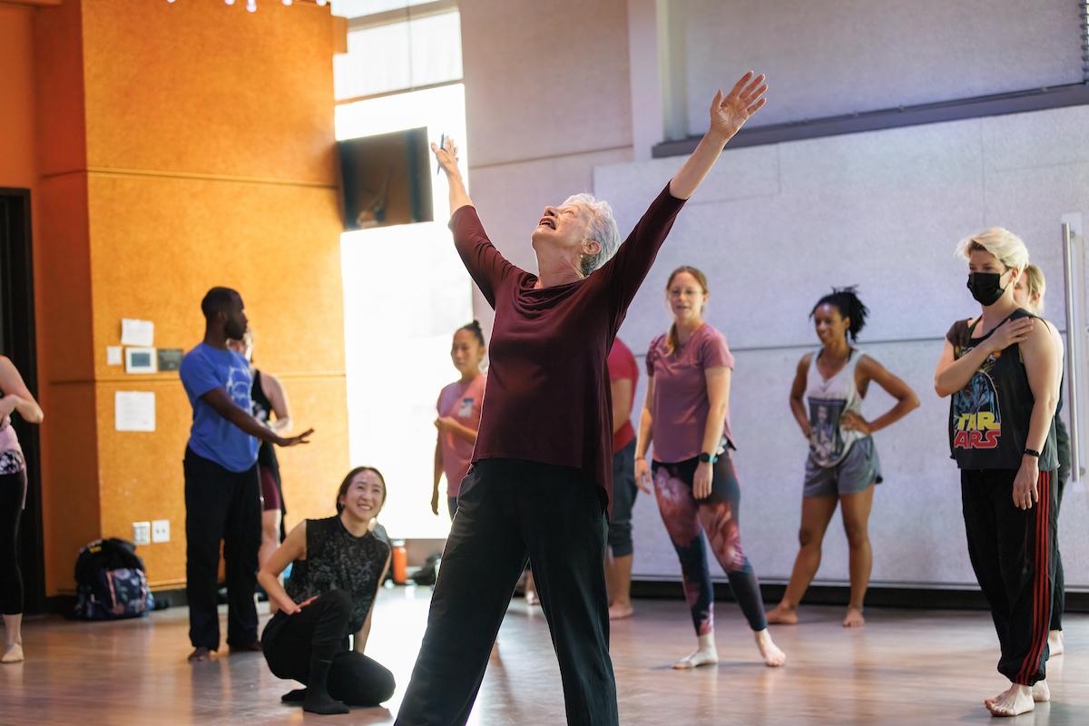 Gerri Houlihan demonstrating in class